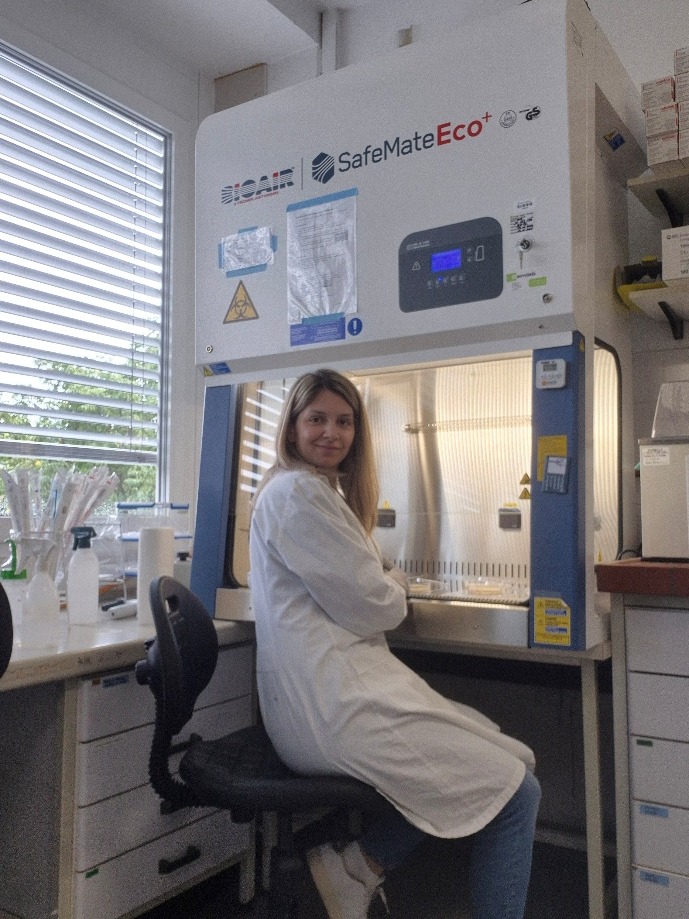STSM of Christine Supina Pavić in Ljubljana: working in microbiological laminar at the Jožef Stefan Institute